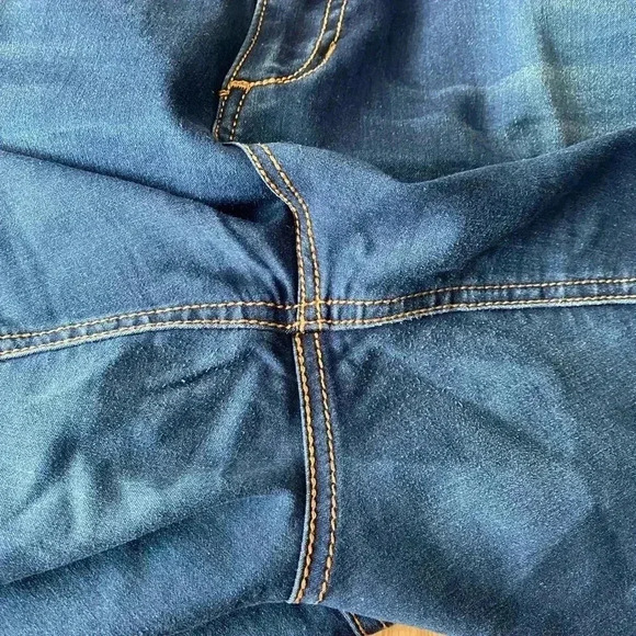 Cayon River Blues Preowned Plus-size Capris 16 - Picture 10 of 11